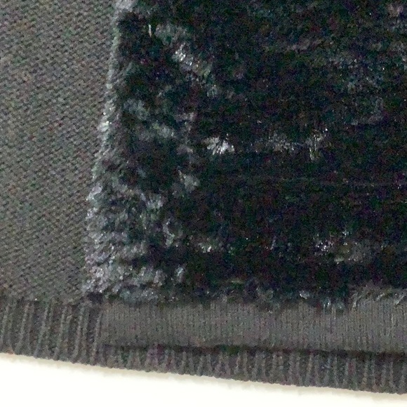 Chico’s 2 faux fur sweater back black vest size Large EUC - Picture 8 of 13